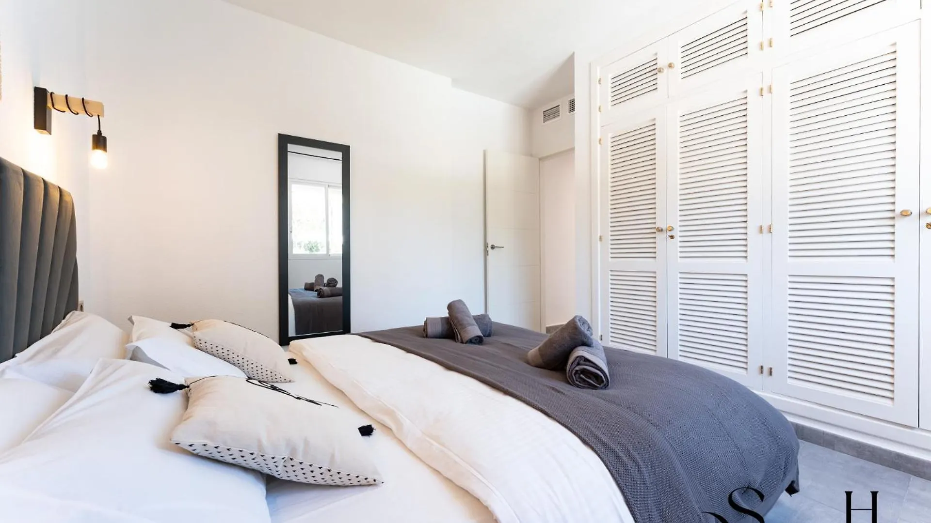 2Bed Beach Apartment , First Line Lux Benalmádena