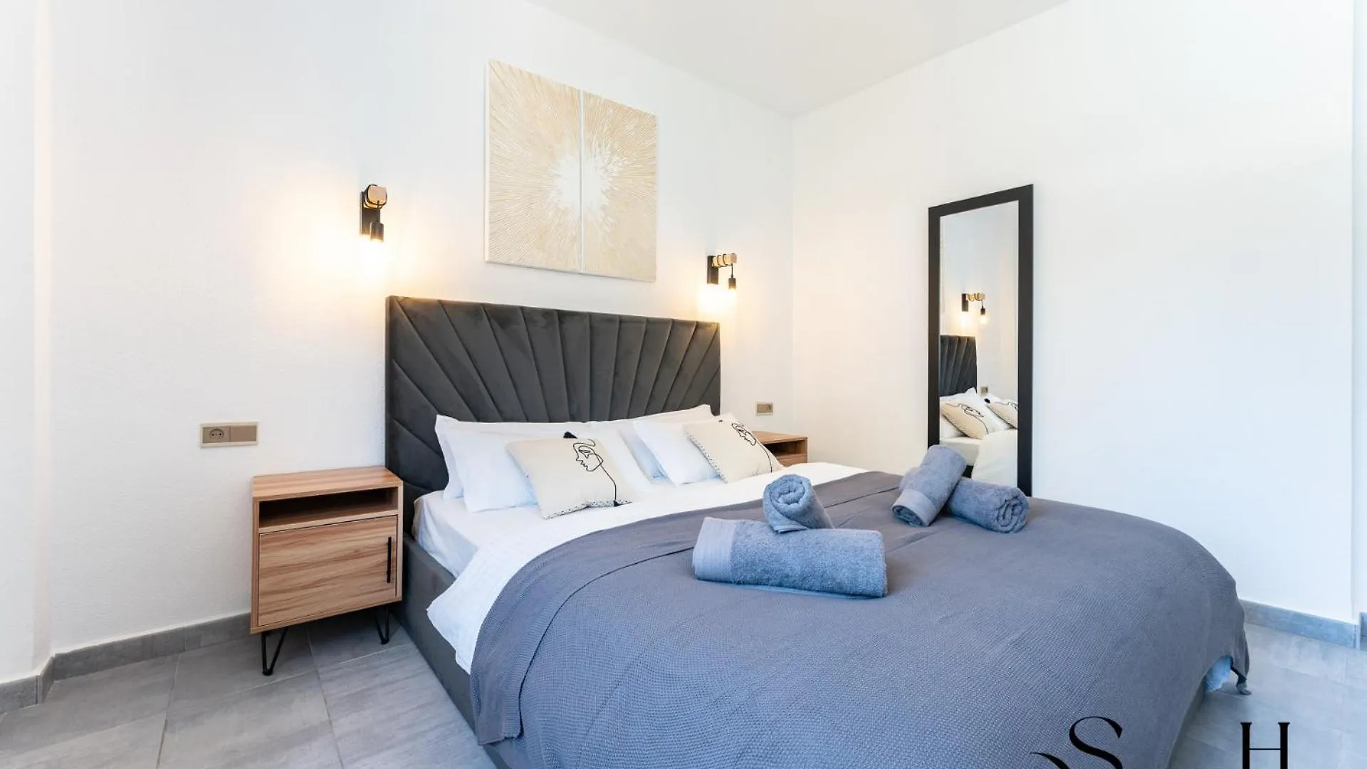 2Bed Beach Apartment , First Line Lux Benalmádena