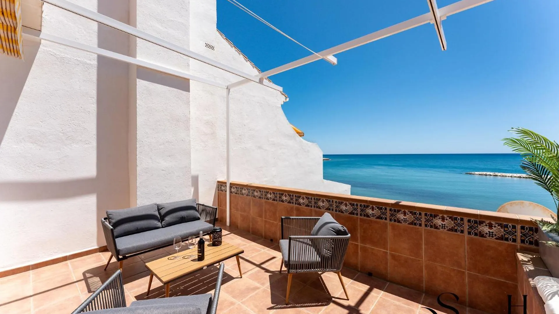 2Bed Beach Apartment , First Line Lux Benalmádena Hiszpania
